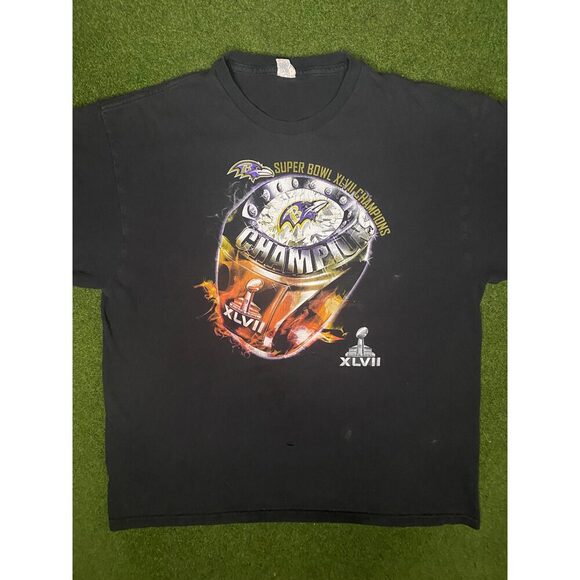 Gametime Vintage Other - 2013 Baltimore Ravens - Super Bowl XLVII Champions - Vintage NFL T Shirt (XL)